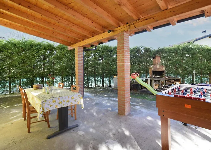 Gorgeous In With Wifi Daire *